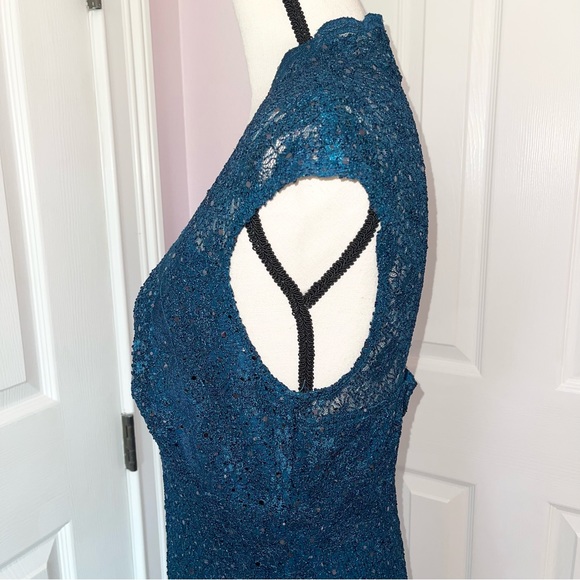 Connected Apparel teal lace and sequin sleeveless fitted evening cocktail dress - Picture 5 of 16